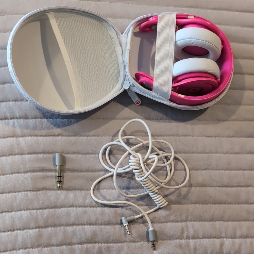 Beats Pink and White Headphones with Case